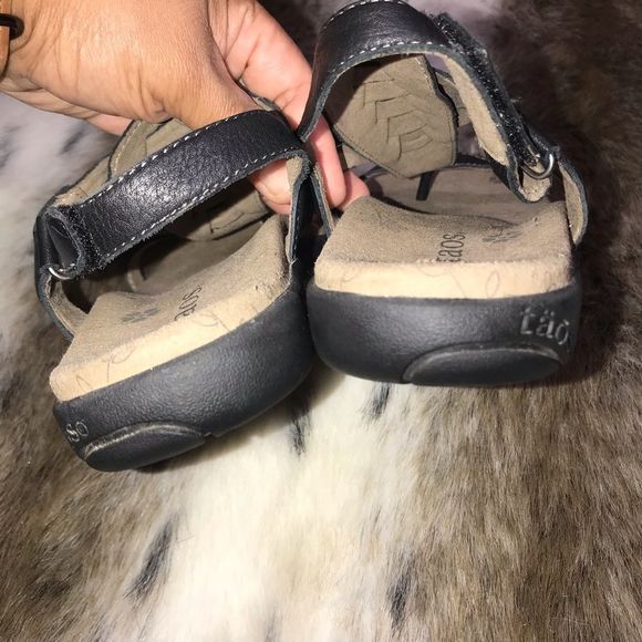 ❤️just in❤️ TAOS leather sandals - Picture 3 of 6